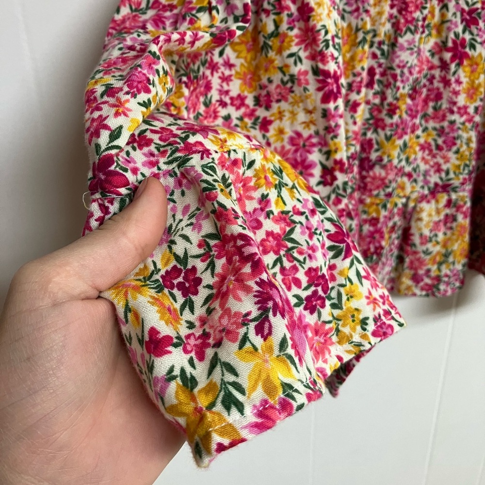 Terra & Sky Flowy Floral top - Picture 3 of 6